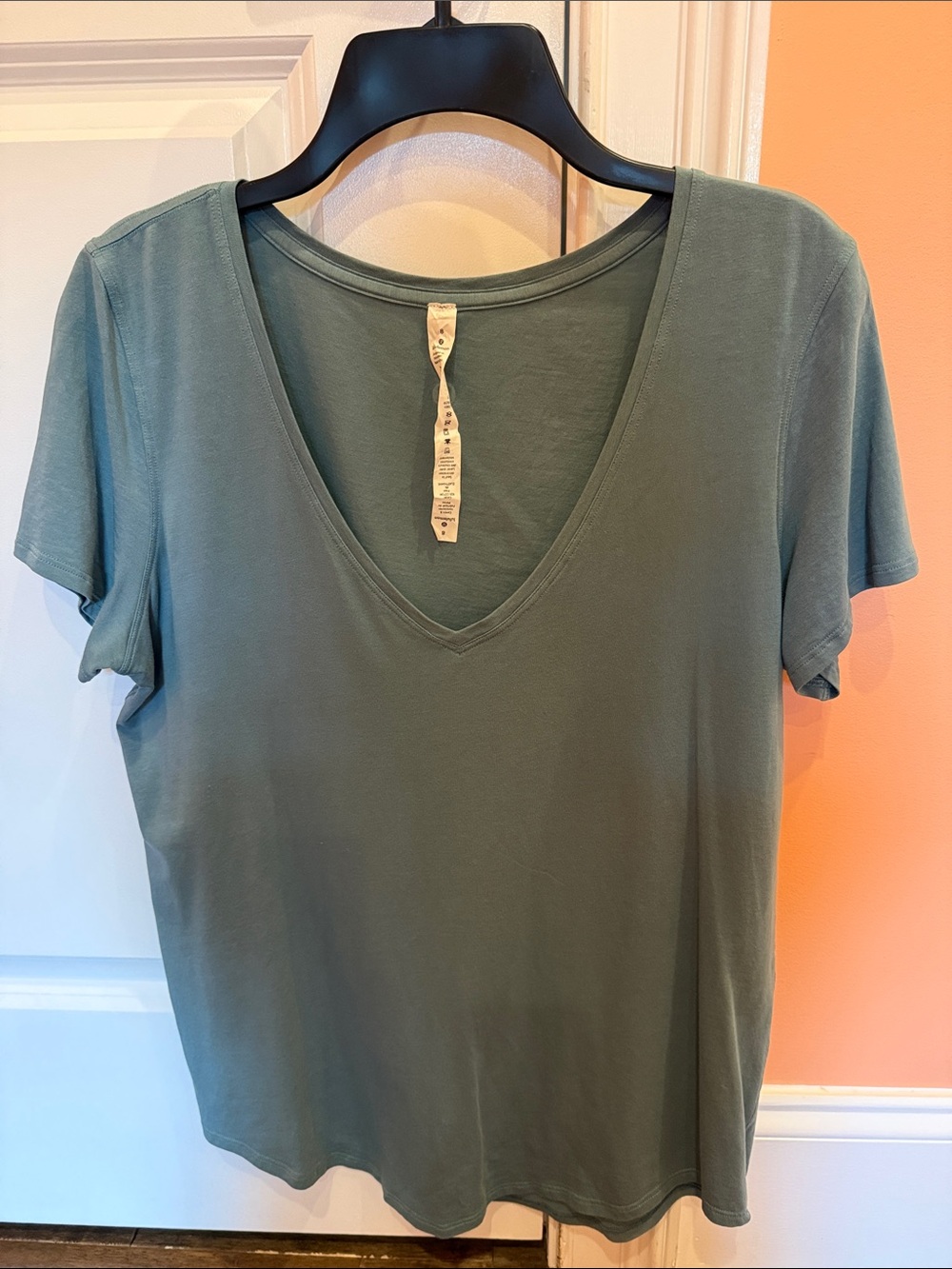 LululemonV-Neck Short Sleeve Women's Top - Sage Green